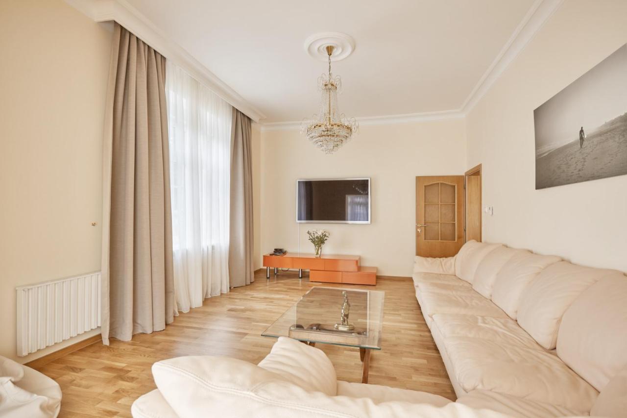 Villa Deluxe Apartments Karlovy Vary Kültér fotó