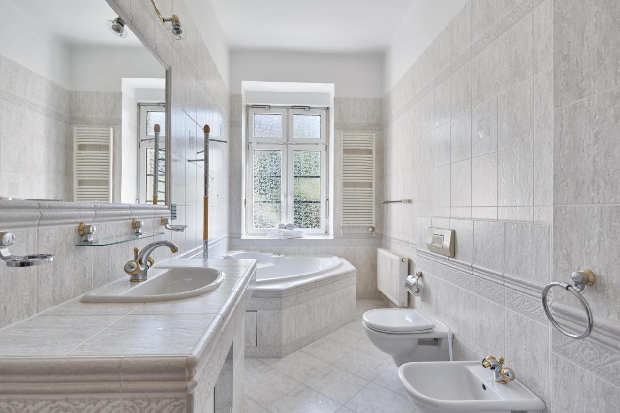 Villa Deluxe Apartments Karlovy Vary Kültér fotó